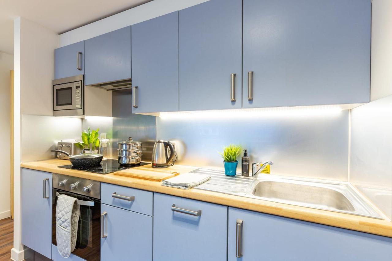 Ensuite Bedrooms With Shared Kitchen At Hollingbury House In Brighton Exterior foto